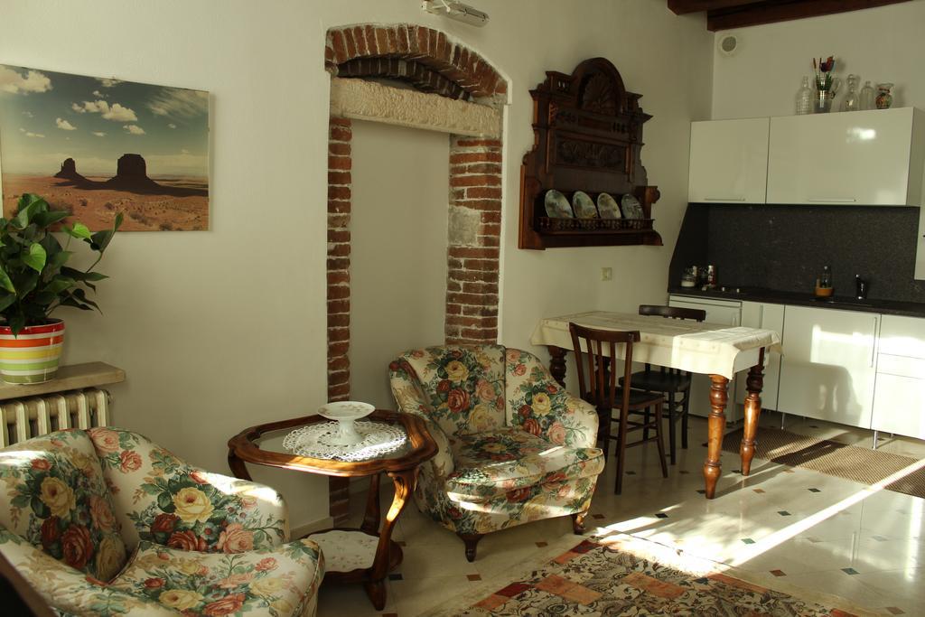 Residenza Carducci Centro Storico Apartment Verona Ruang foto