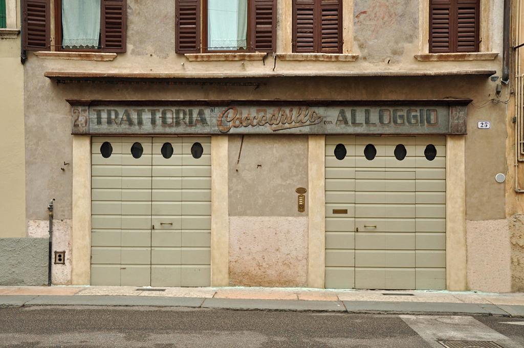 Residenza Carducci Centro Storico Apartment Verona Ruang foto